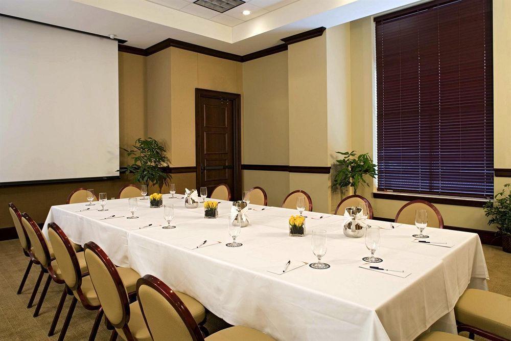 Sheraton Duluth Hotel Udogodnienia zdjęcie